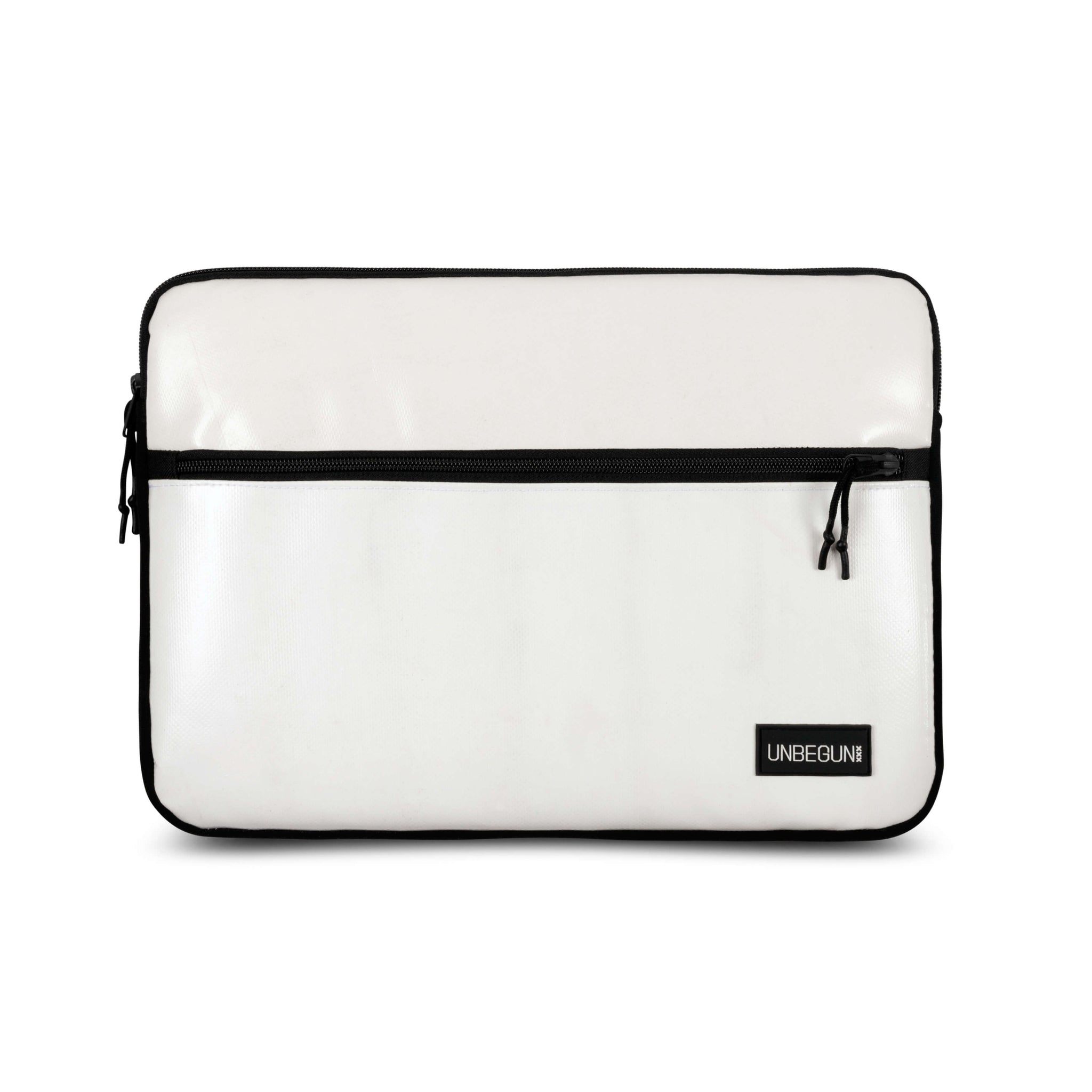 LAPTOP CASE WITH FRONT COMPARTMENT (WHITE)